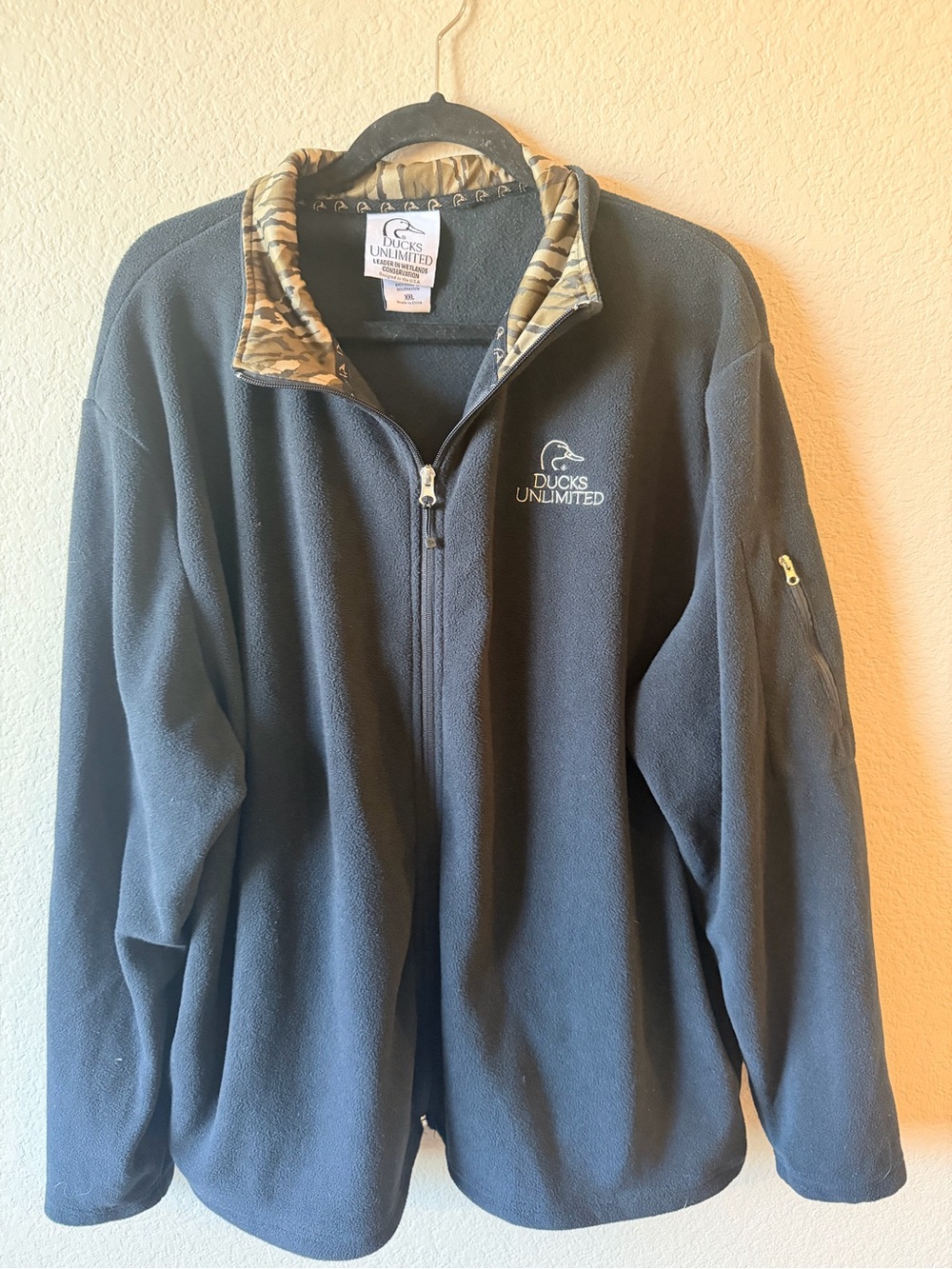 Ducks Unlimited Men's Performance Fleece Jacket - Black